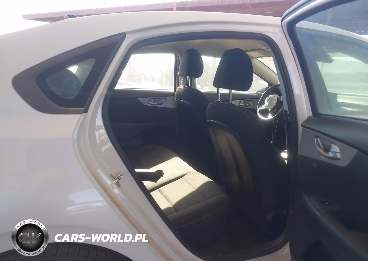 2022 Kia Forte Lxs VIN:3KPF24AD1NE482019 - 8