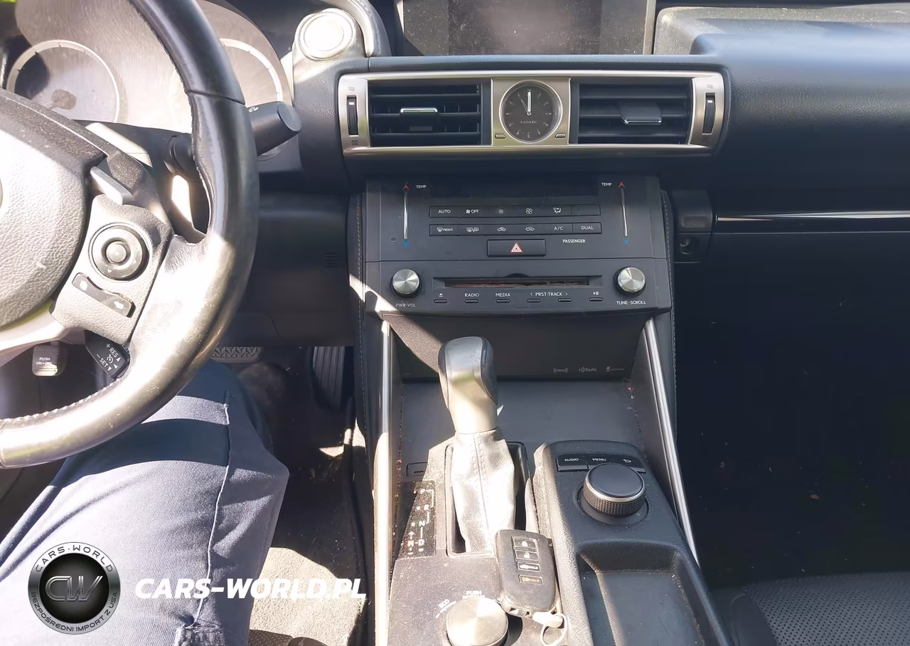2015 Lexus Is 250 VIN:JTHBF1D24F5080843 - 11