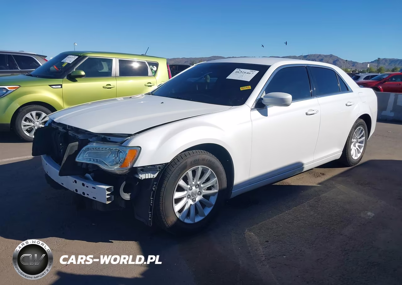 2011 Chrysler 300 VIN:2C3CA4CG2BH528698 - 2