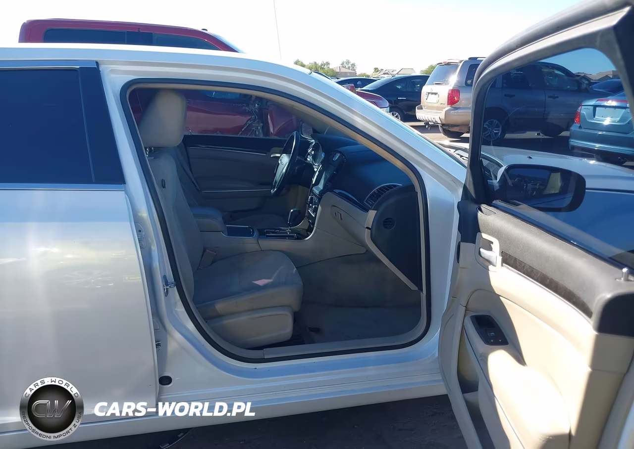 2011 Chrysler 300 VIN:2C3CA4CG2BH528698 - 5