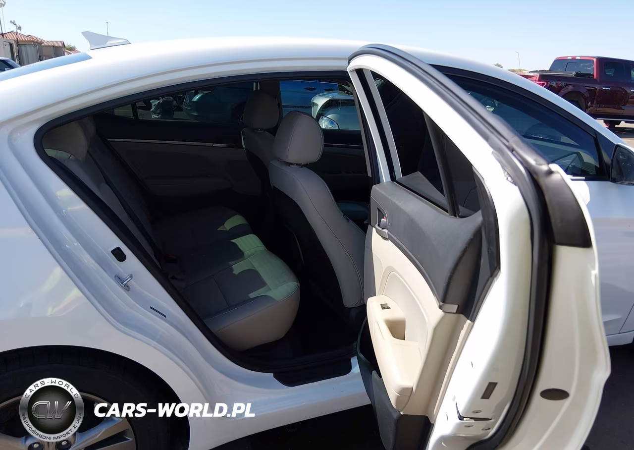 2017 Hyundai Elantra Se VIN:5NPD84LF6HH042382 - 8