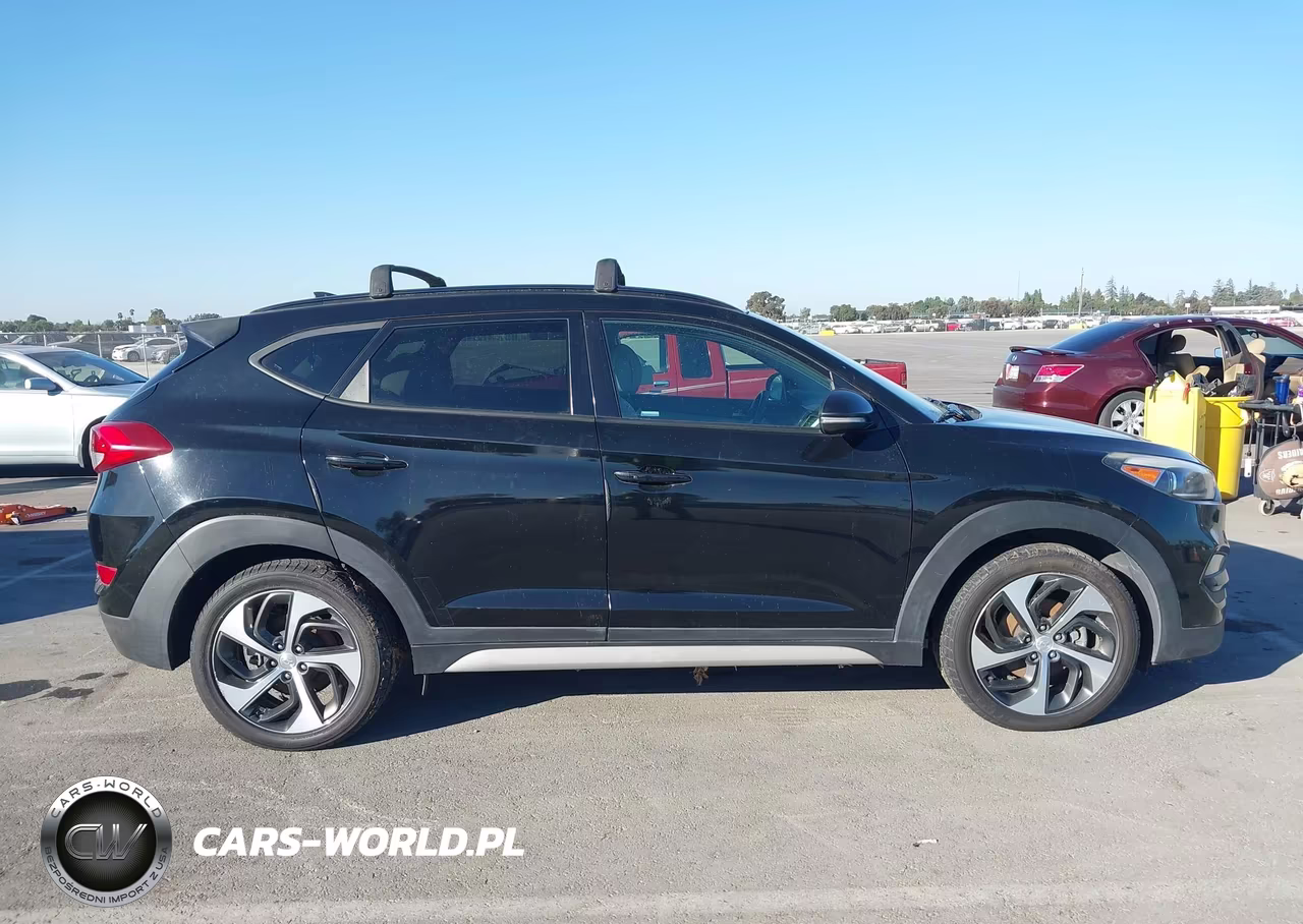 2018 Hyundai Tucson Value VIN:KM8J3CA20JU705111 - 13
