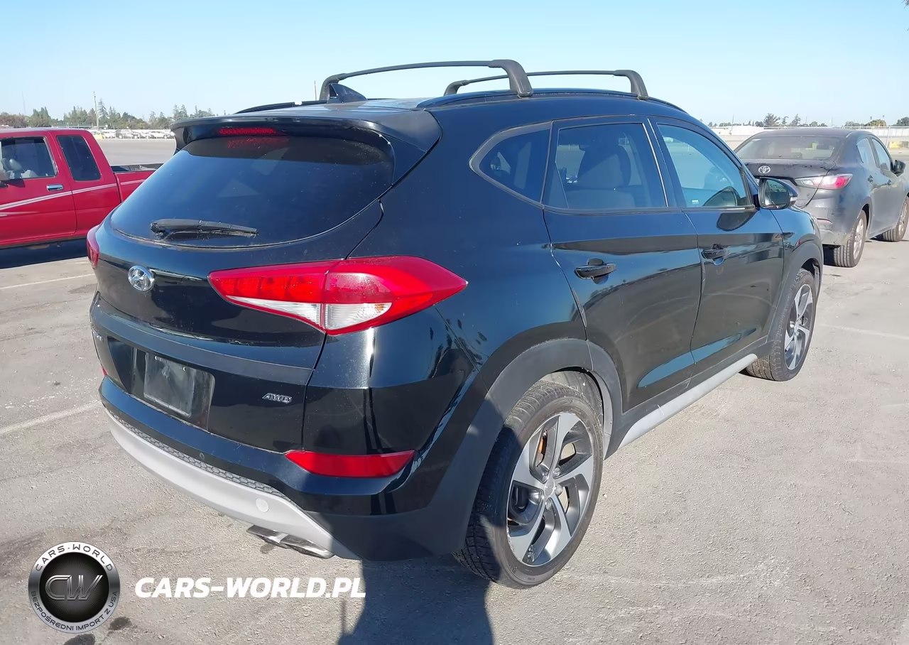 2018 Hyundai Tucson Value VIN:KM8J3CA20JU705111 - 4