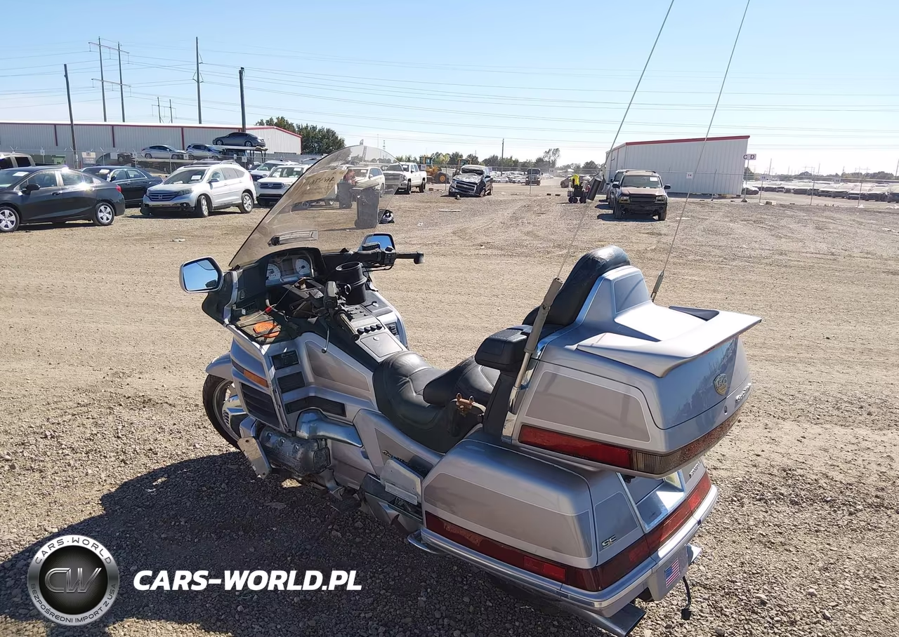 1999 Honda Gl1500 Se12 VIN:1HFSC2237XA103297 - 3
