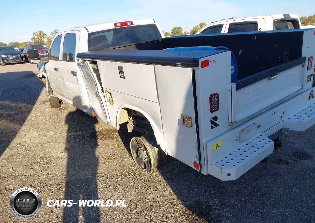 2025 Ram 2500 Tradesman VIN:3C7WR5HJ1SG528075 - 3