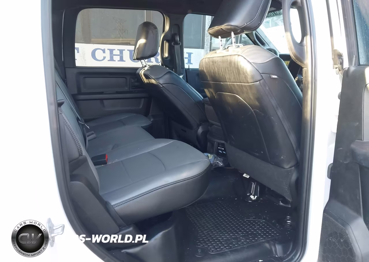 2025 Ram 2500 Tradesman VIN:3C7WR5HJ1SG528075 - 8