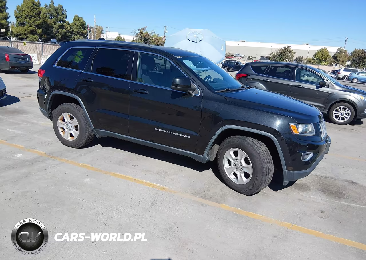 2016 Jeep Grand Cherokee Laredo – zdjęcie 1 z 15