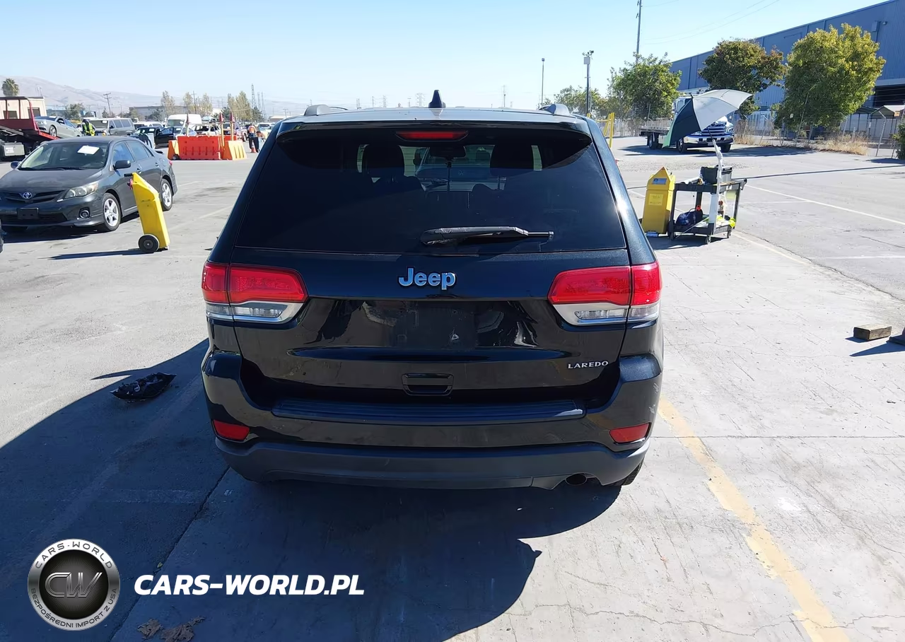 2016 Jeep Grand Cherokee Laredo VIN:1C4RJEAG2GC422308 - 15