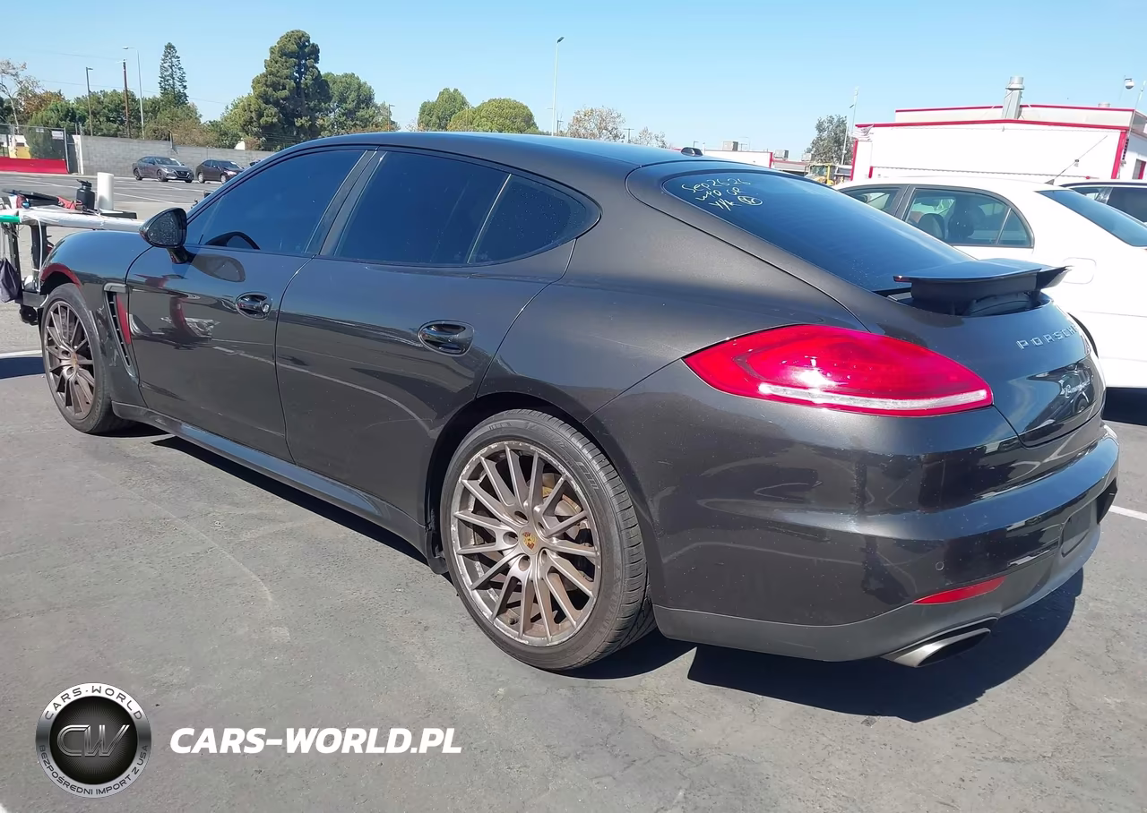 2016 Porsche Panamera 4 VIN:WP0AA2A73GL001063 - 3