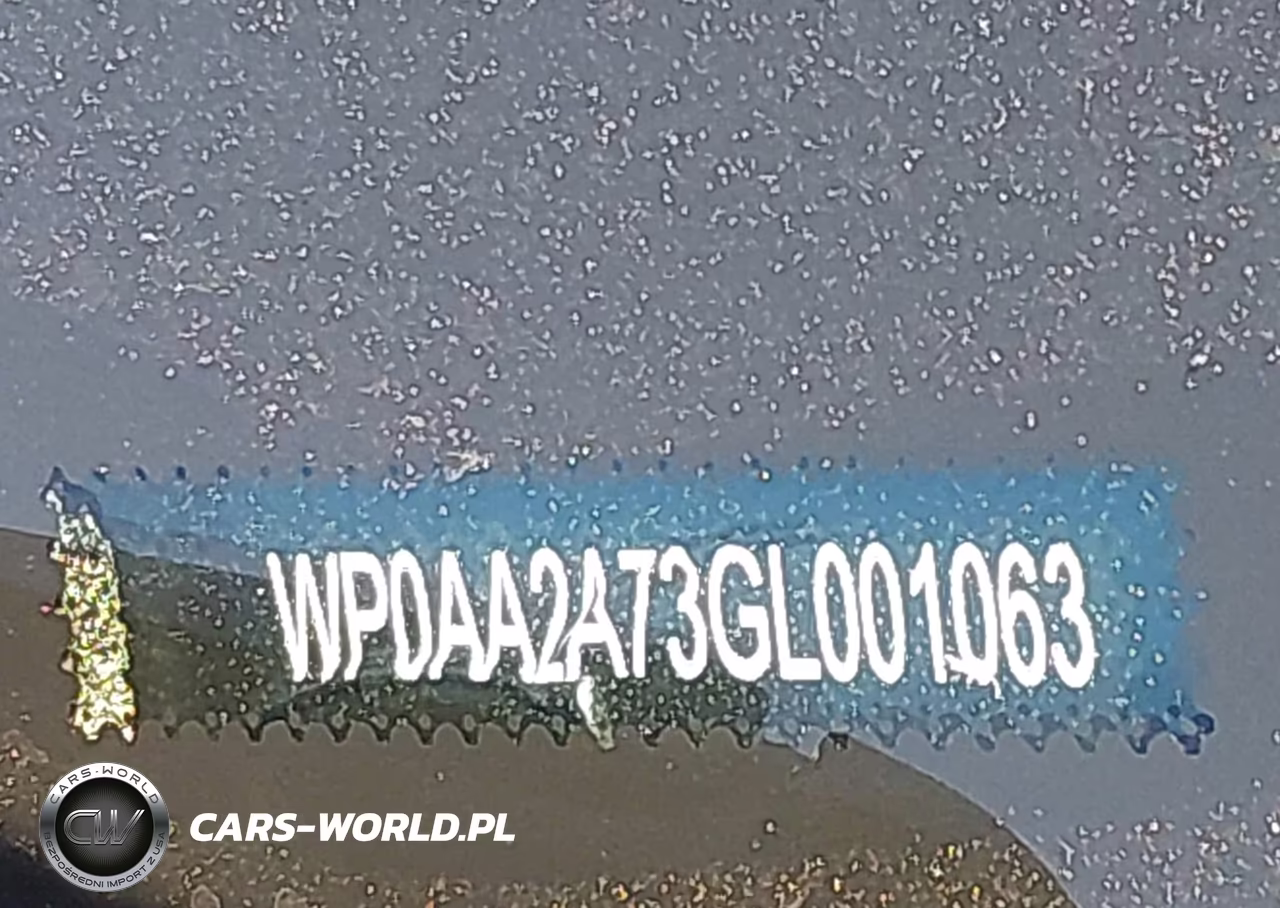 2016 Porsche Panamera 4 VIN:WP0AA2A73GL001063 - 9