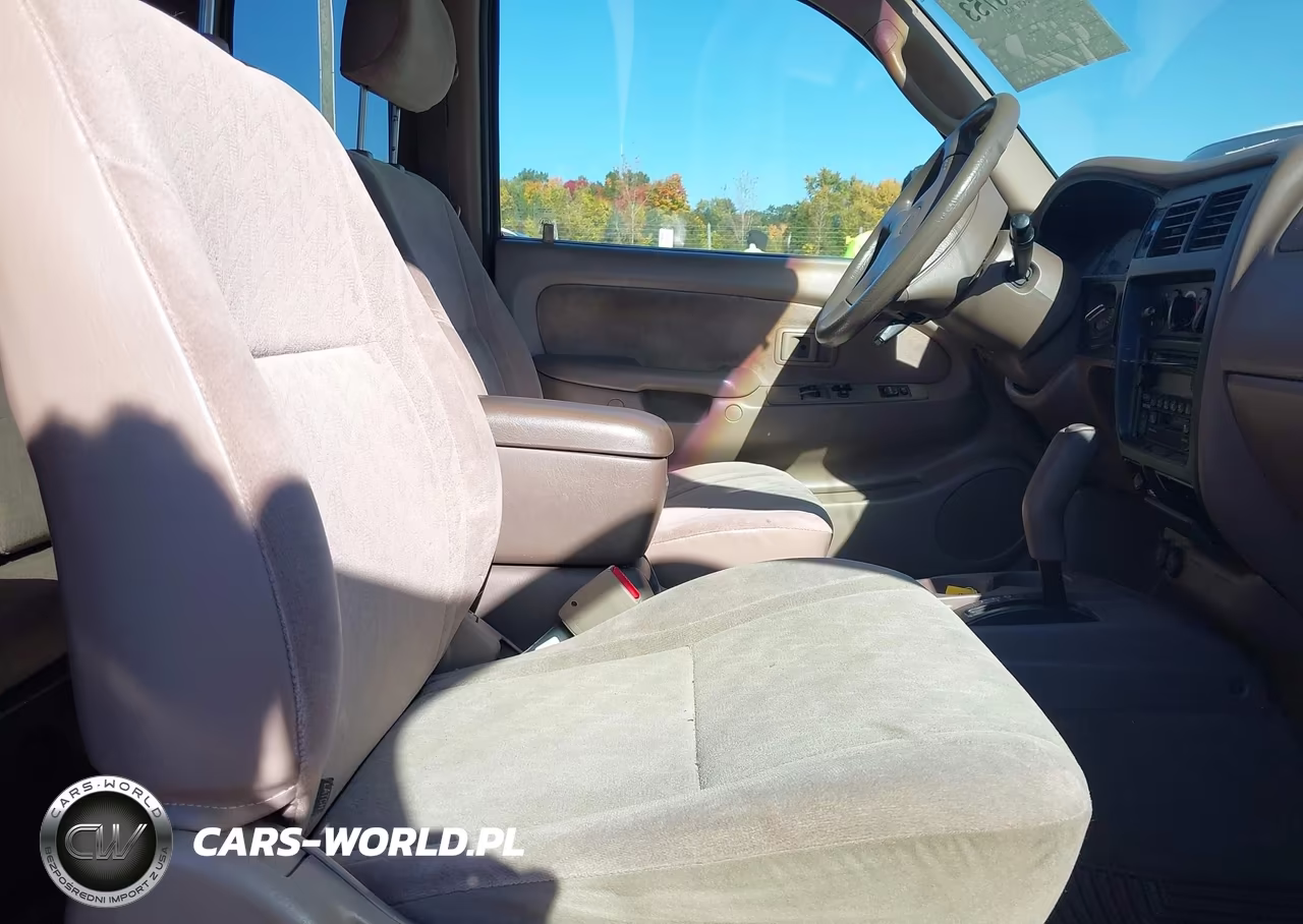 2004 Toyota Tacoma Prerunner V6 VIN:5TESN92N84Z359688 - 5