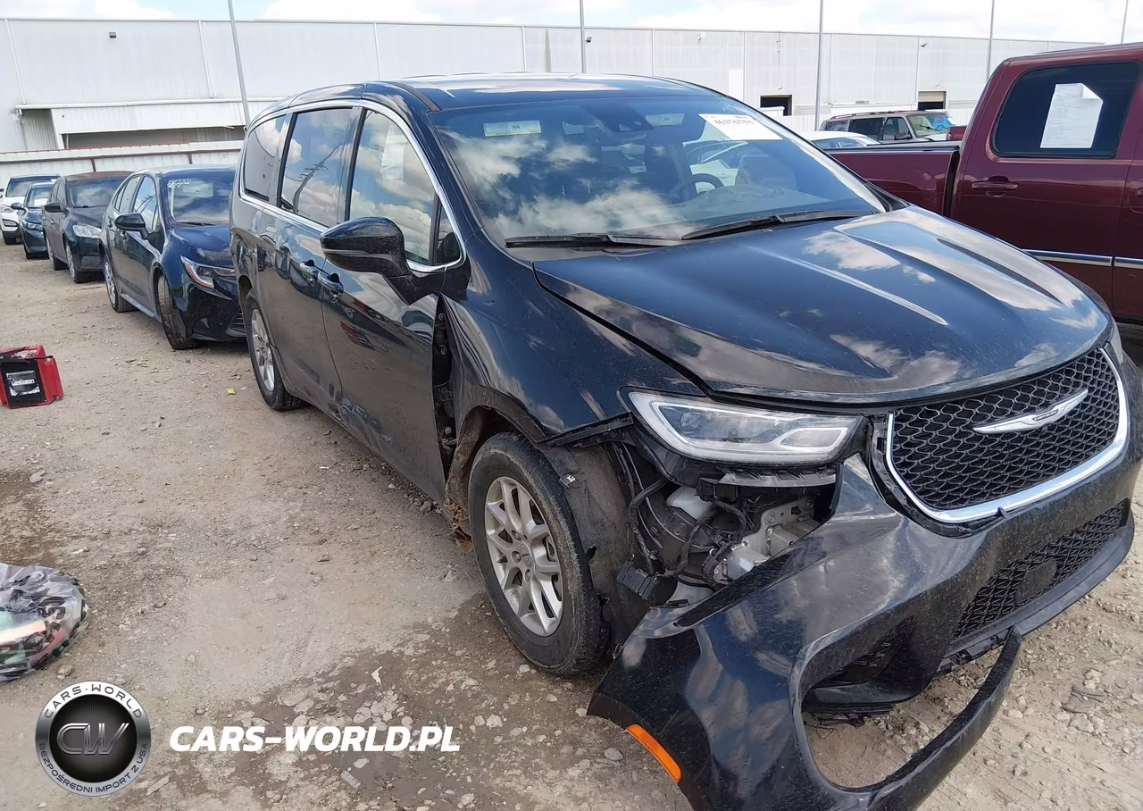 2025 Chrysler Pacifica Select