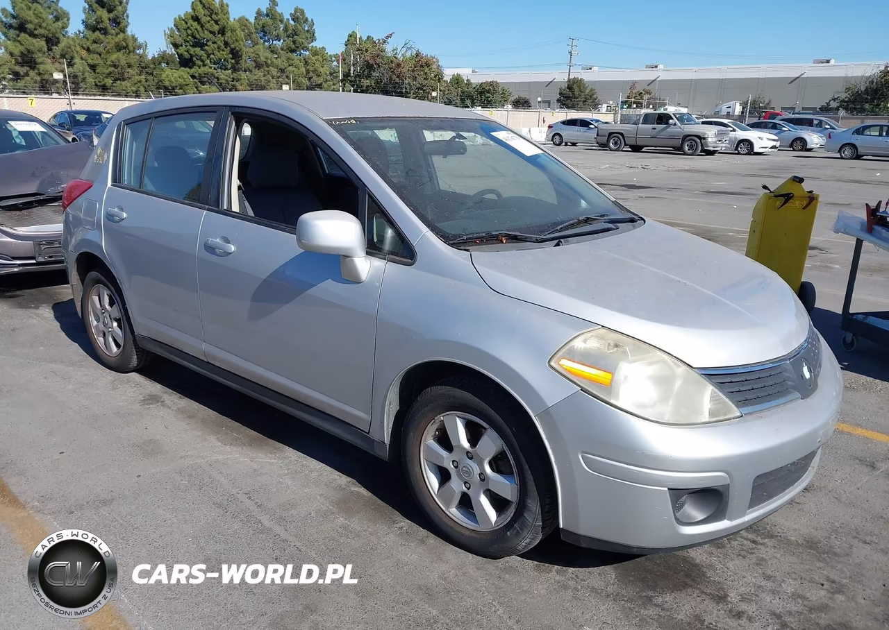 2009 Nissan Versa 1.8Sl – zdjęcie 1 z 11