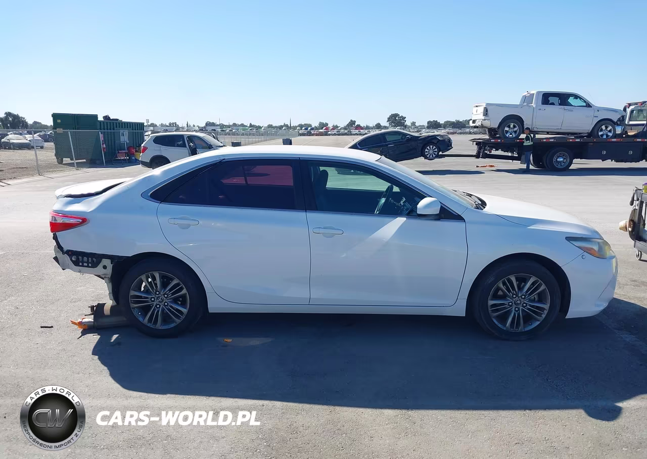 2017 Toyota Camry Se VIN:4T1BF1FK4HU750989 - 14
