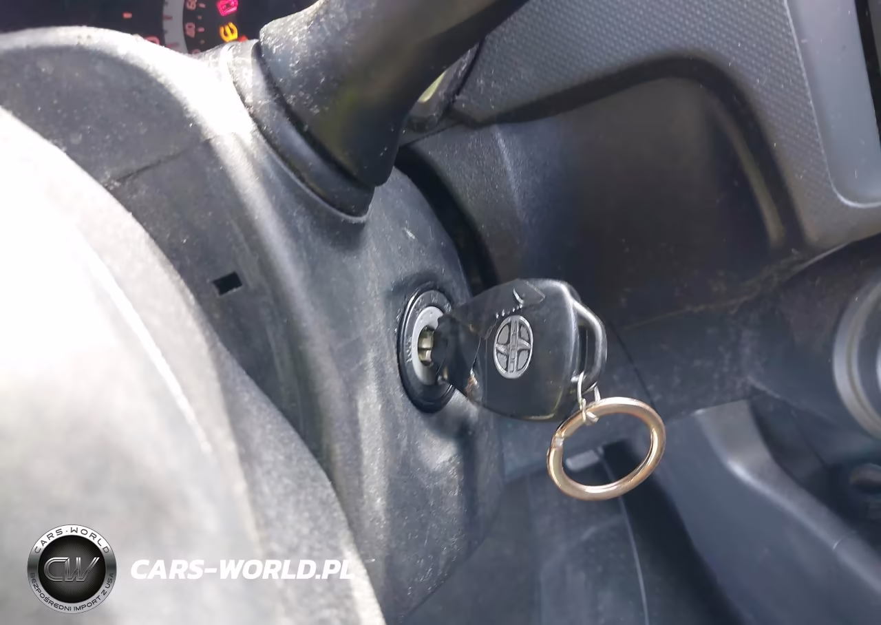 2011 Scion Tc VIN:JTKJF5C7XB3008190 - 11