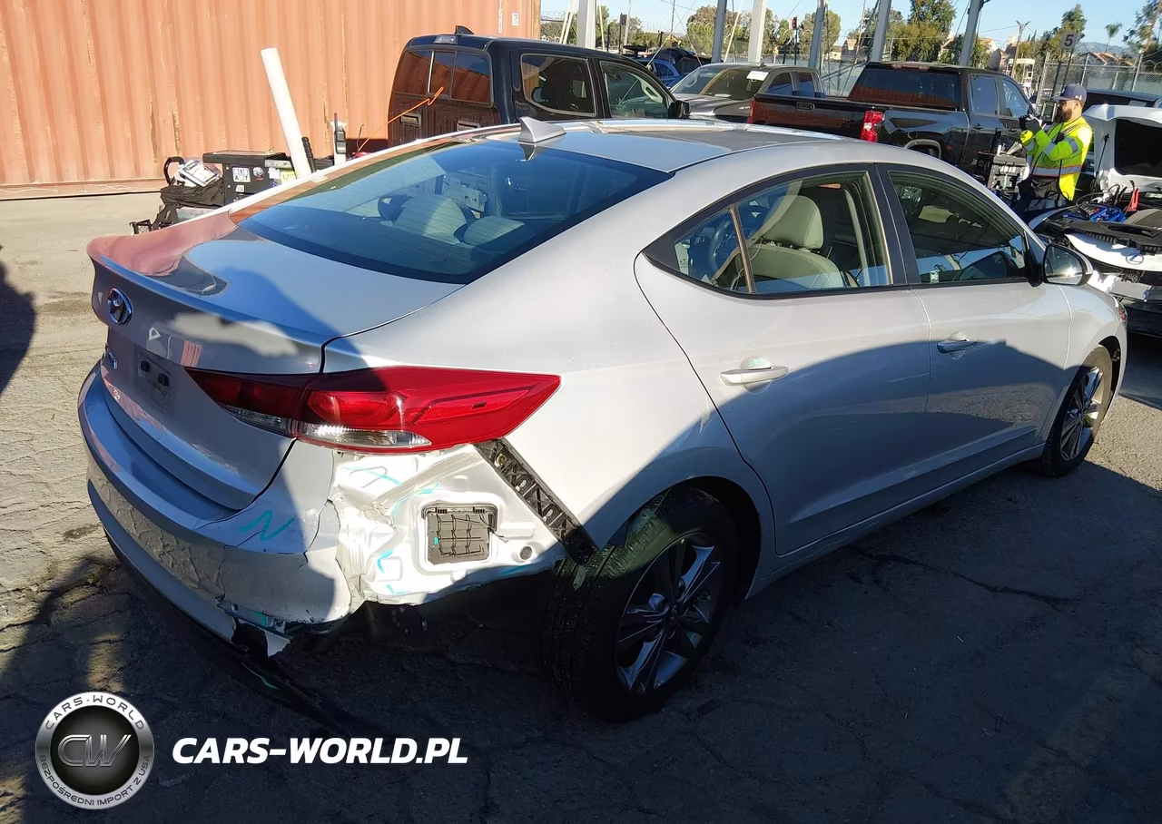 2017 Hyundai Elantra Se VIN:5NPD84LFXHH091066 - 4