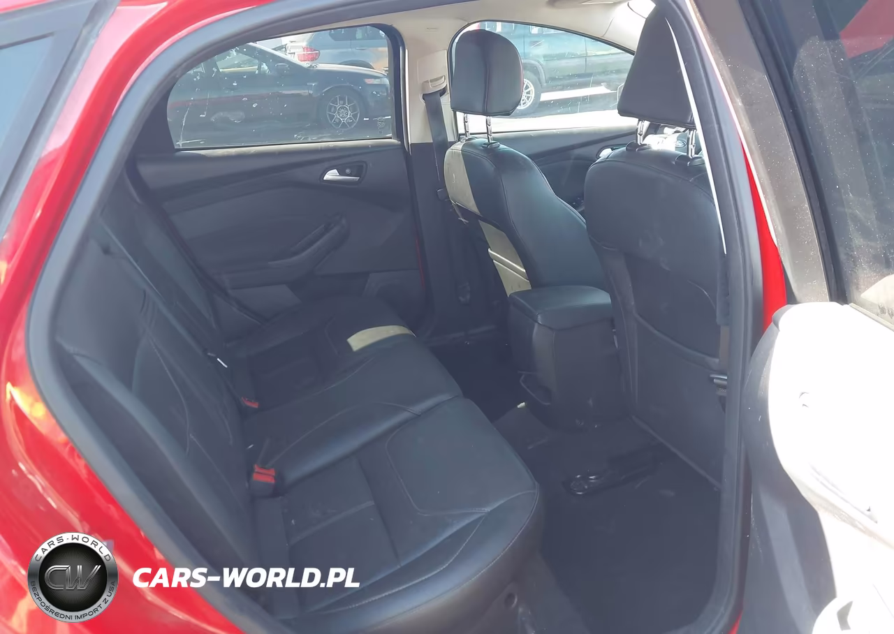 2016 Ford Focus Se VIN:1FADP3K22GL340505 - 8