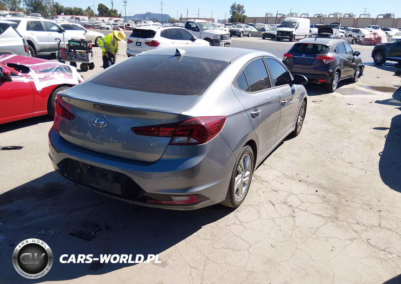 2019 Hyundai Elantra Sel VIN:KMHD84LF4KU742166 - 4