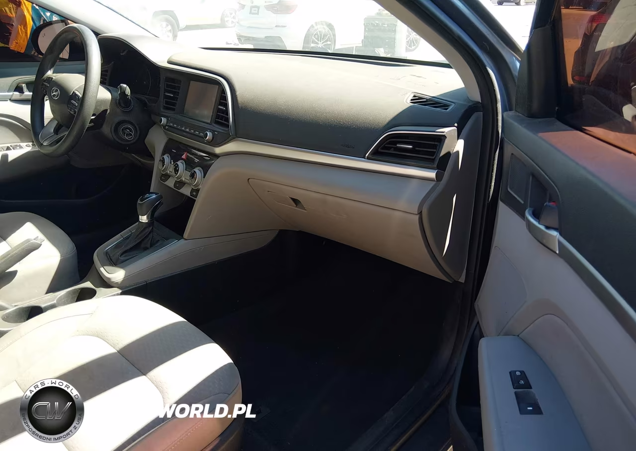 2019 Hyundai Elantra Sel VIN:KMHD84LF4KU742166 - 5