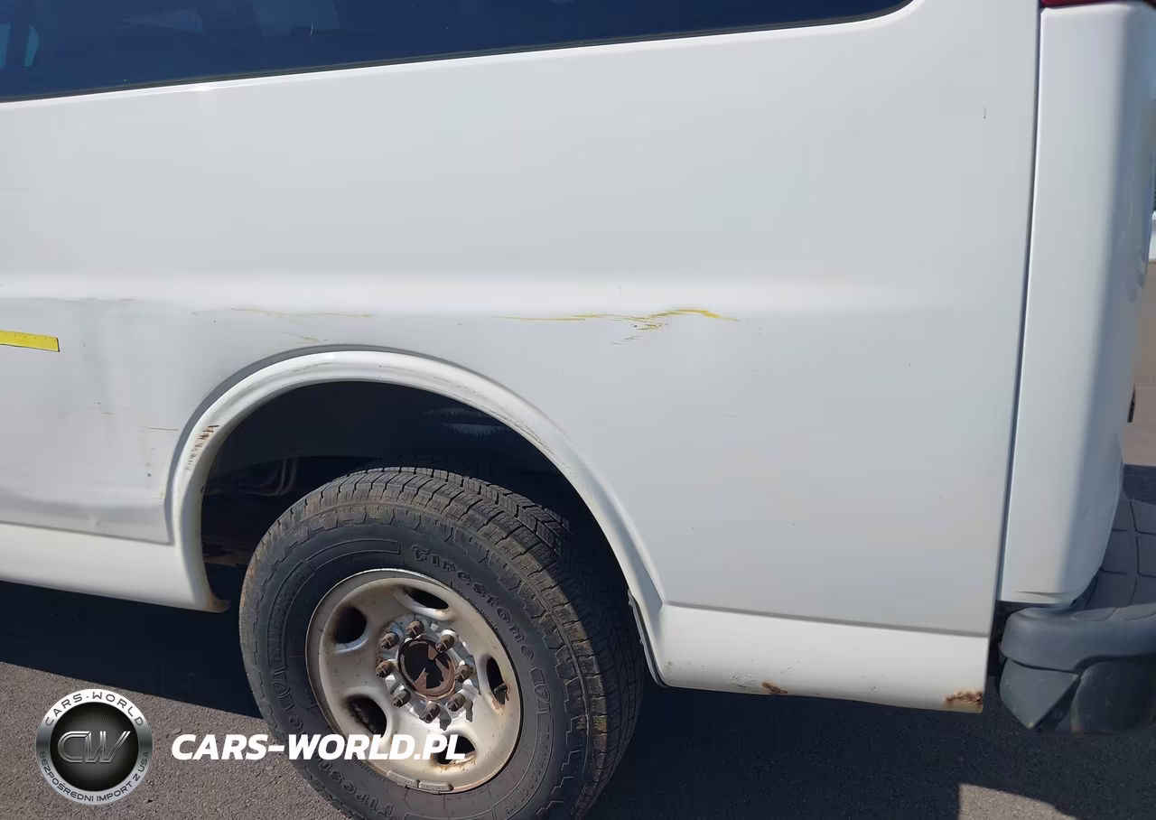 2018 Chevrolet Express 3500 Ls VIN:1GAZGNFG2J1301572 - 12