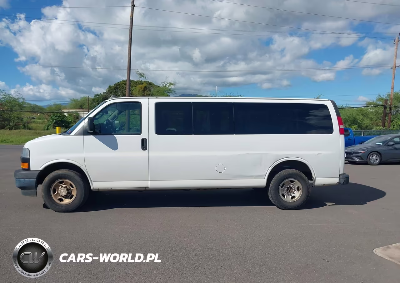 2018 Chevrolet Express 3500 Ls VIN:1GAZGNFG2J1301572 - 19