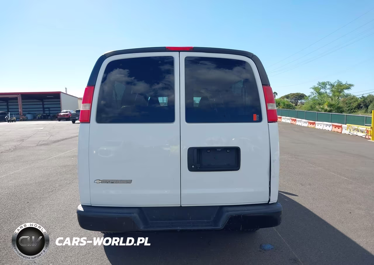 2018 Chevrolet Express 3500 Ls VIN:1GAZGNFG8J1301284 - 21