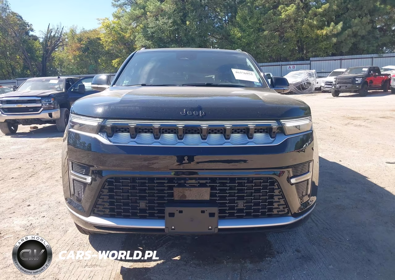2027 Jeep Grand Wagoneer VIN:1C4SJVBP4VS550861 - 13