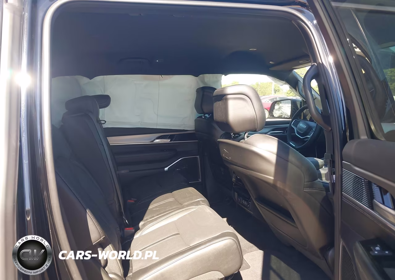 2027 Jeep Grand Wagoneer VIN:1C4SJVBP4VS550861 - 8