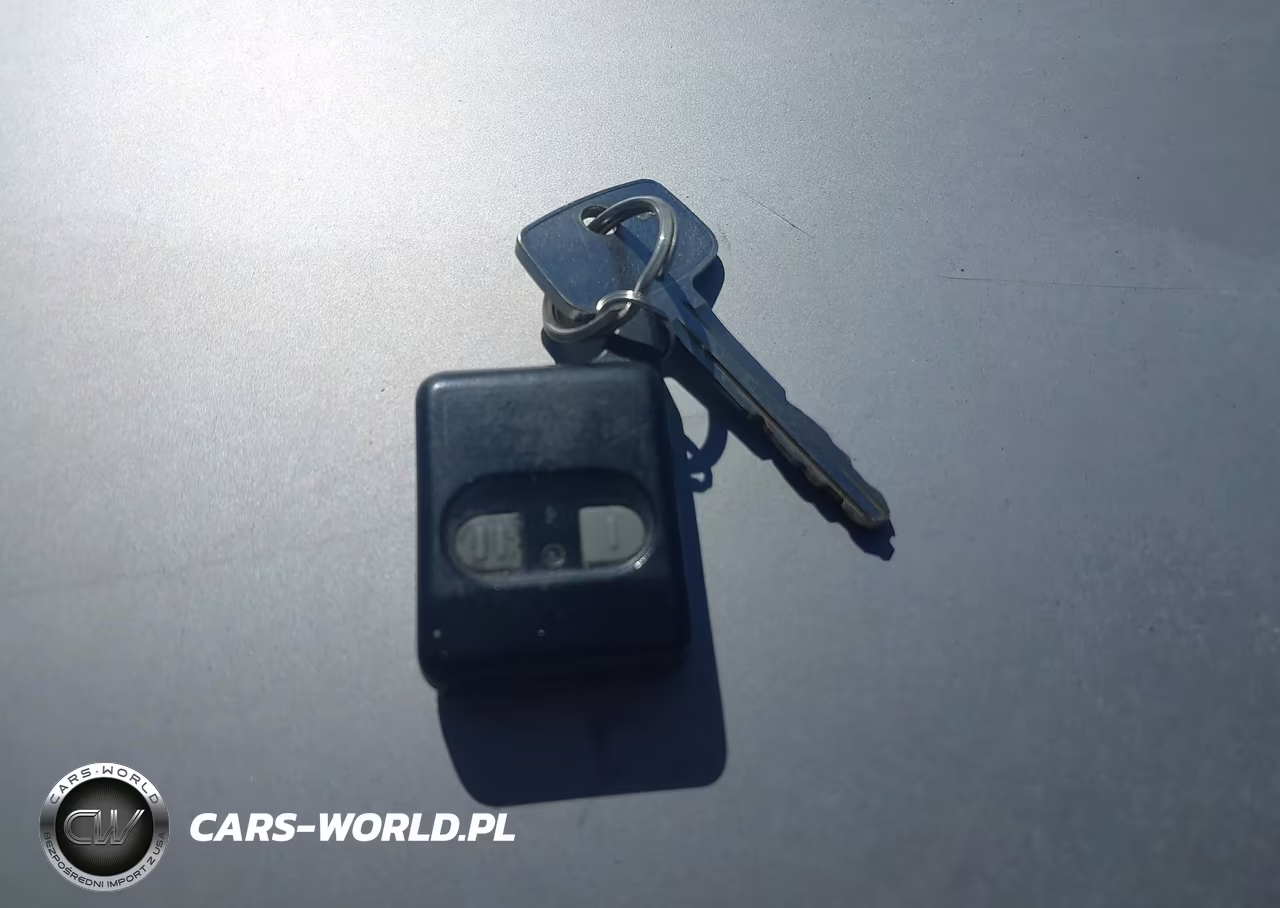 2000 Toyota Camry Ce VIN:4T1BG22K4YU637567 - 6