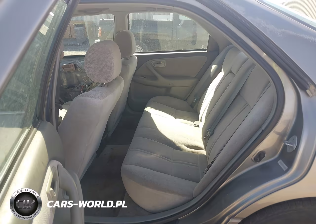 2000 Toyota Camry Ce VIN:4T1BG22K4YU637567 - 8