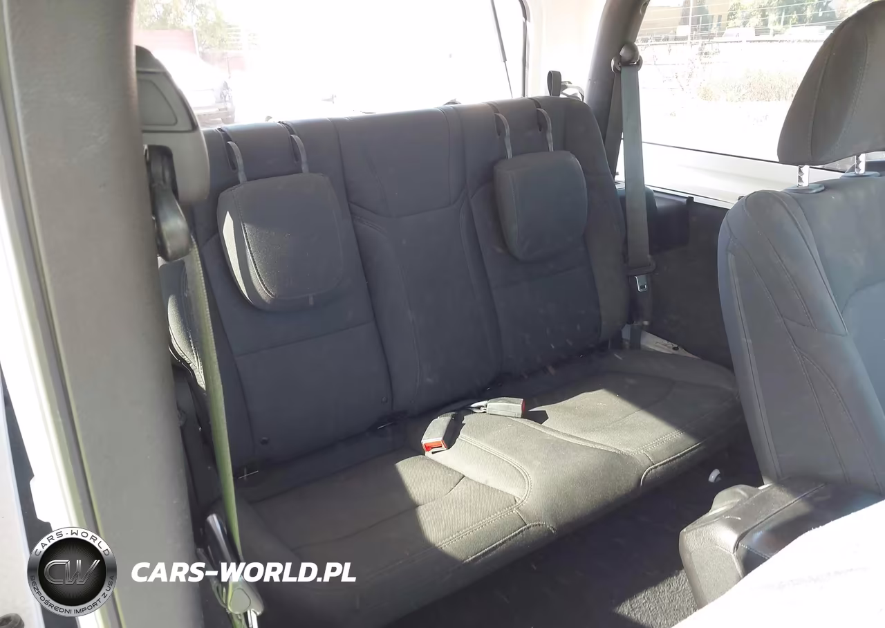 2019 Jeep Wrangler Sport S 4X4 VIN:1C4GJXAG9KW533304 - 8