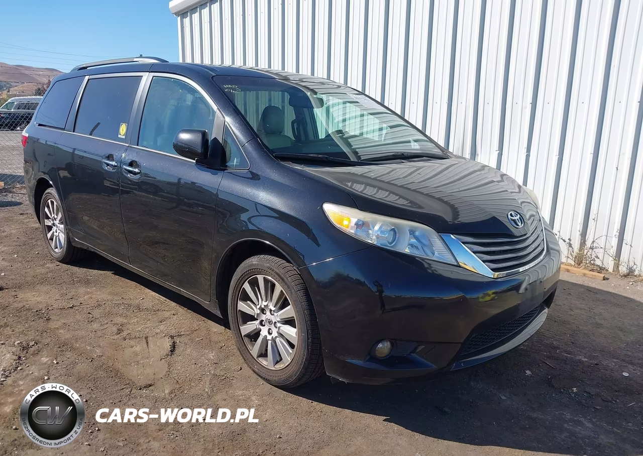 2015 Toyota Sienna Xle 7 Passenger – zdjęcie 1 z 17