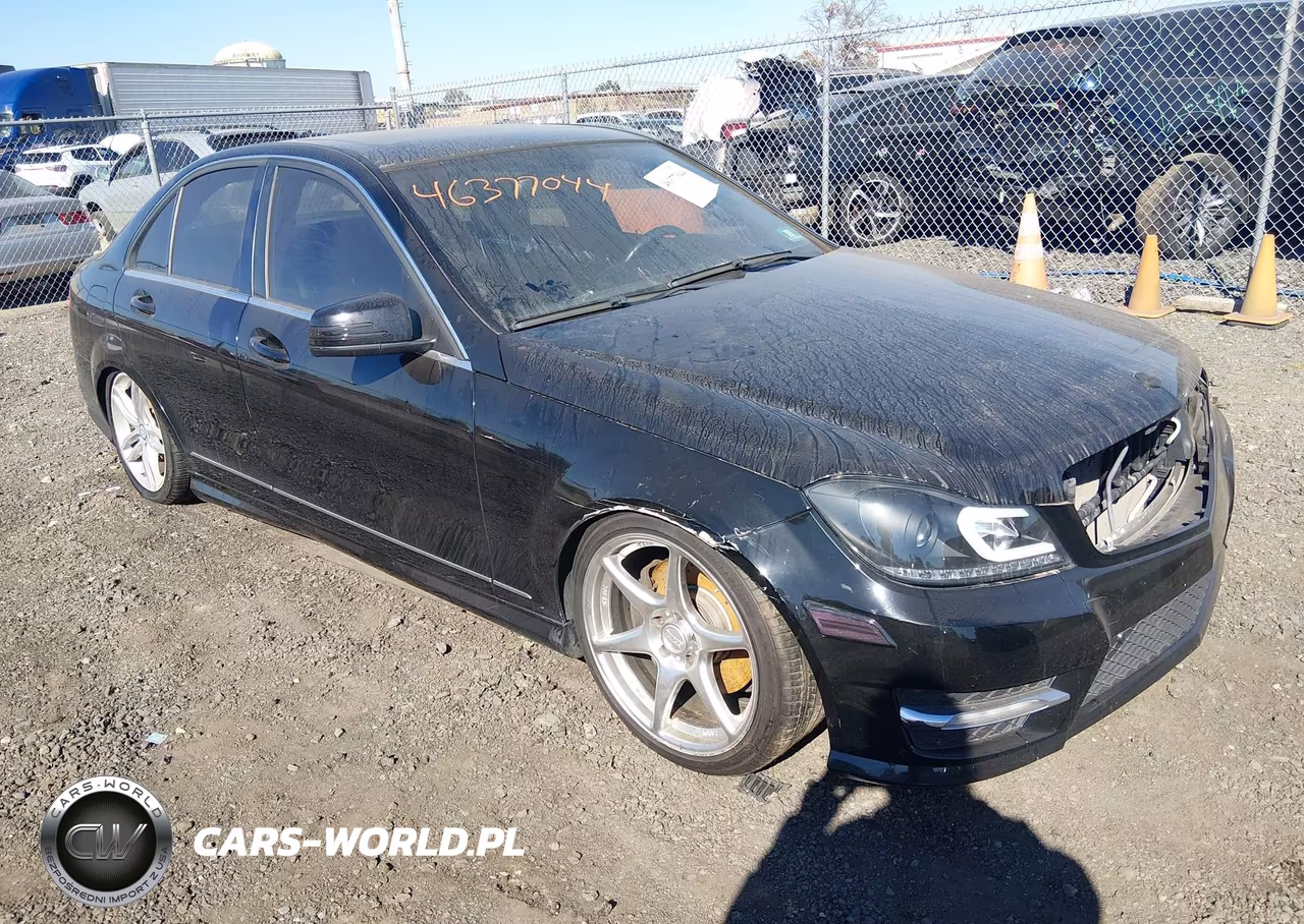 2013 Mercedes-Benz C 300 Sport 4Matic