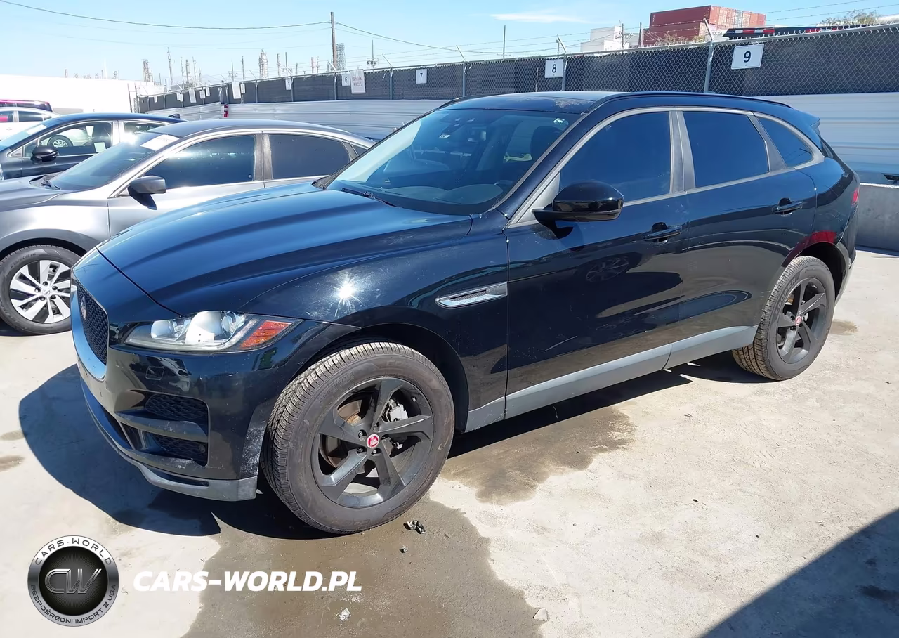 2018 Jaguar F-Pace 25T Premium VIN:SADCJ2FX0JA268377 - 2