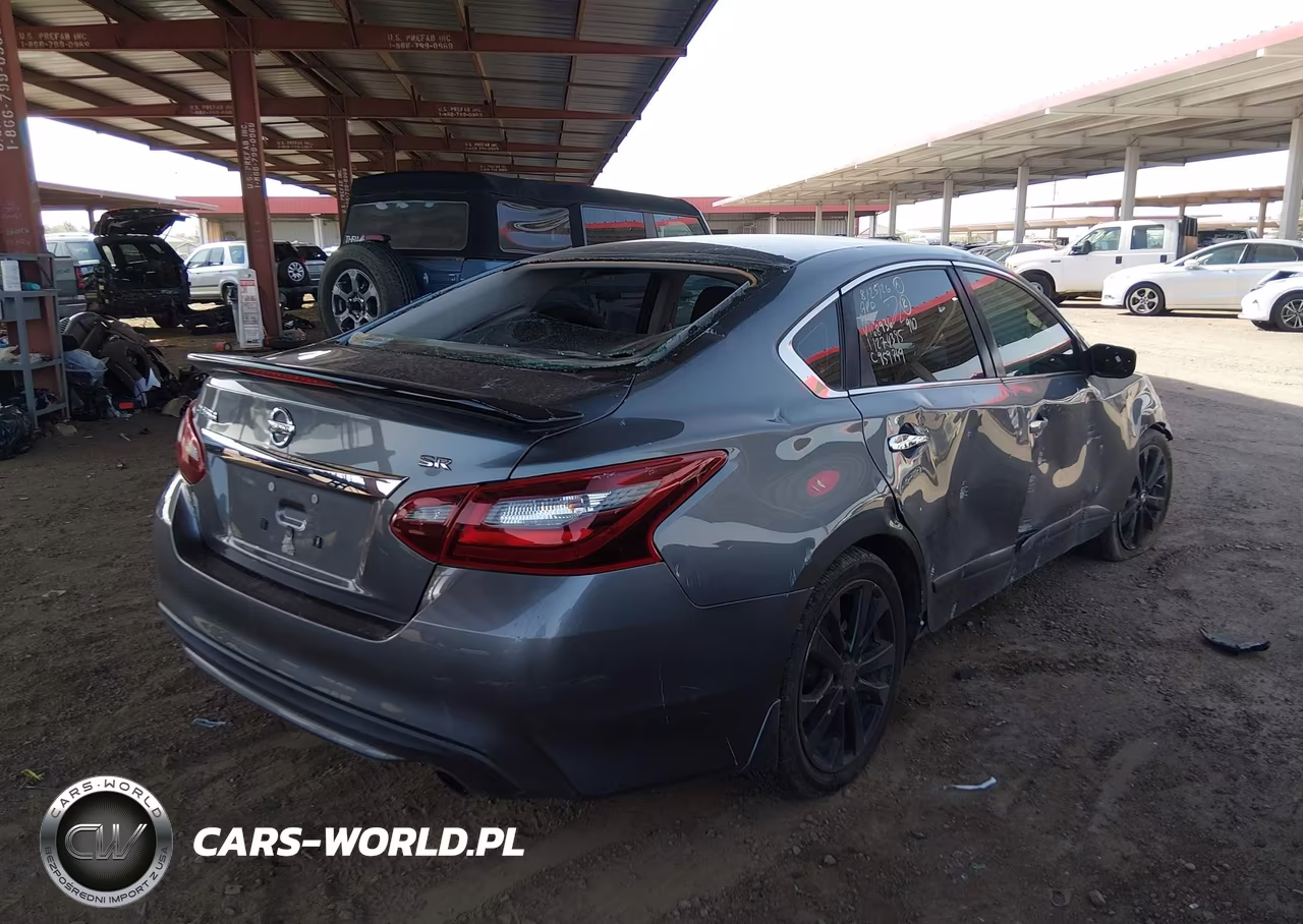 2017 Nissan Altima 2.5 Sr VIN:1N4AL3AP5HC168936 - 4