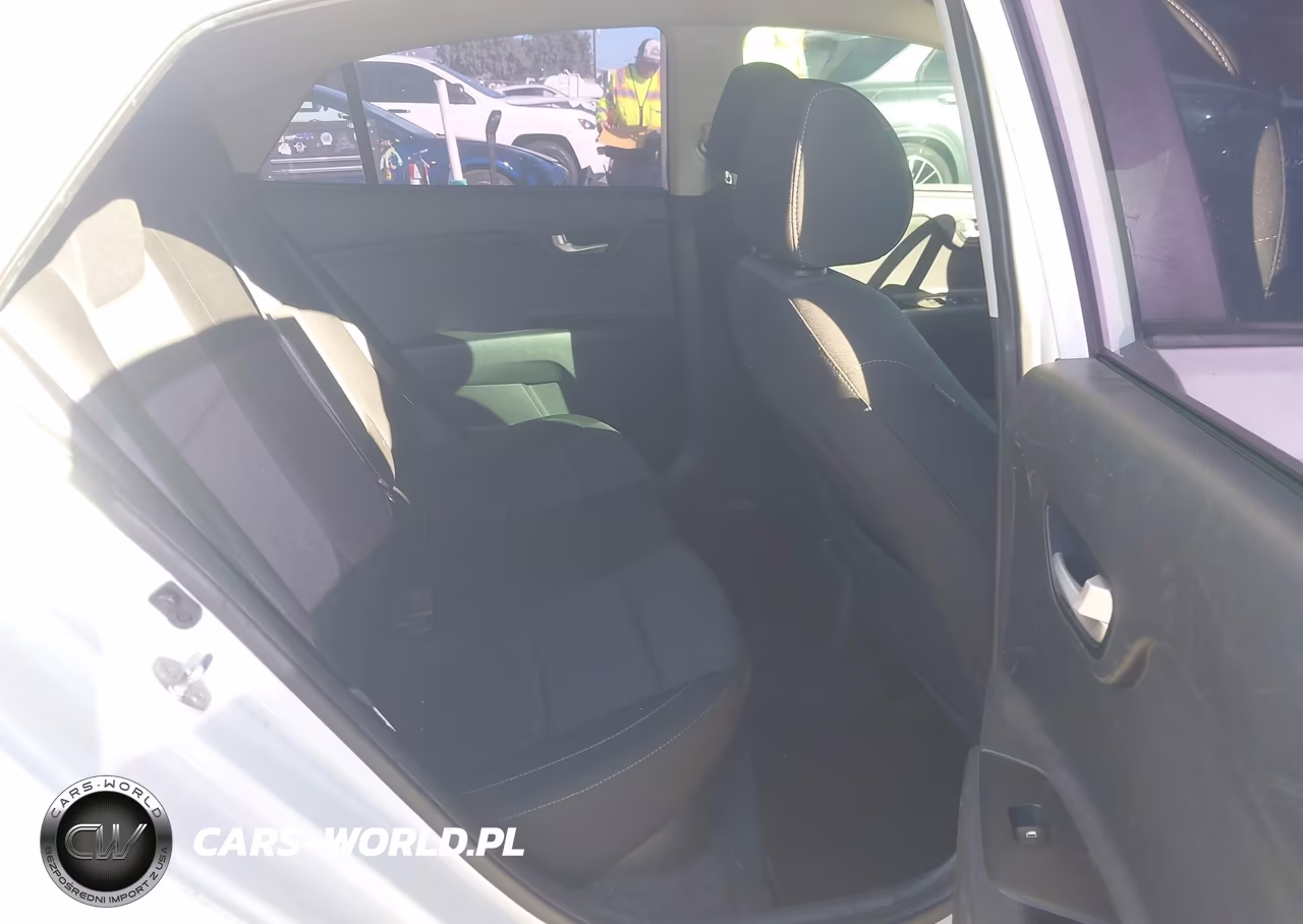 2020 Kia Rio Lx VIN:3KPA24AD4LE320456 - 8