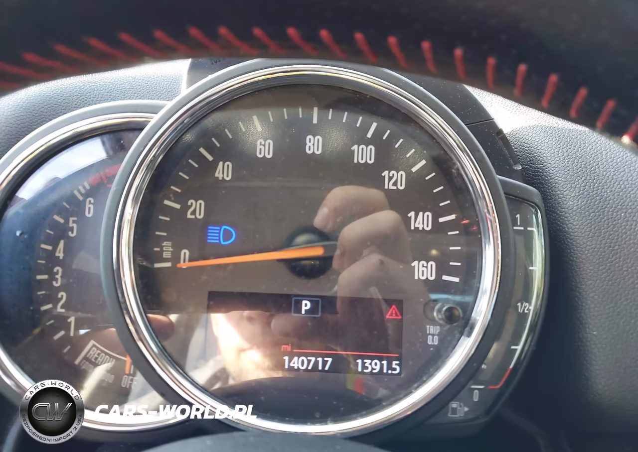 2019 Mini Countryman Cooper S VIN:WMZYT5C56K3G93742 - 7