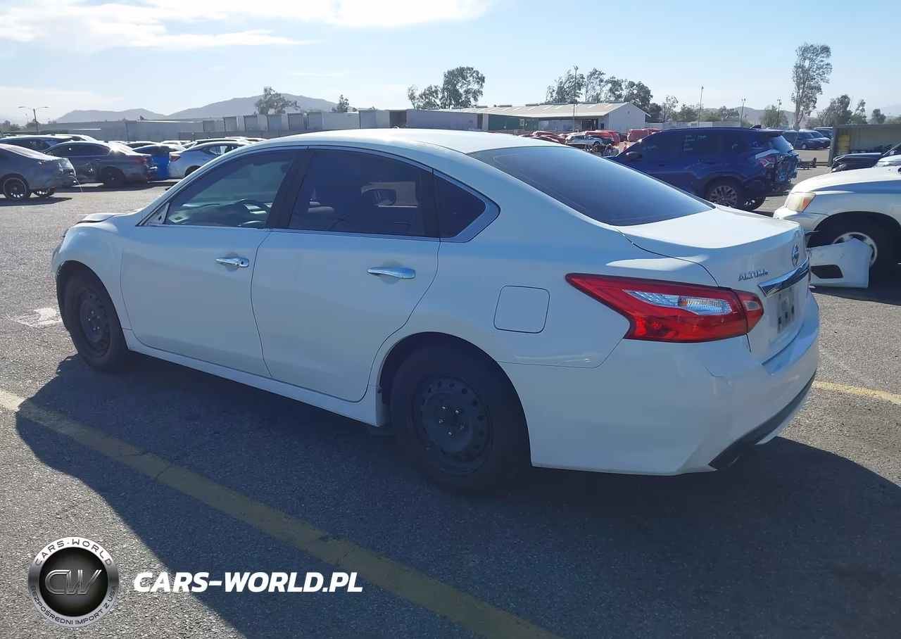 2017 Nissan Altima 2.5 S VIN:1N4AL3APXHN334114 - 3