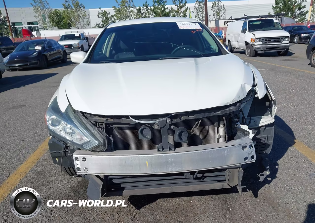 2017 Nissan Altima 2.5 S VIN:1N4AL3APXHN334114 - 6