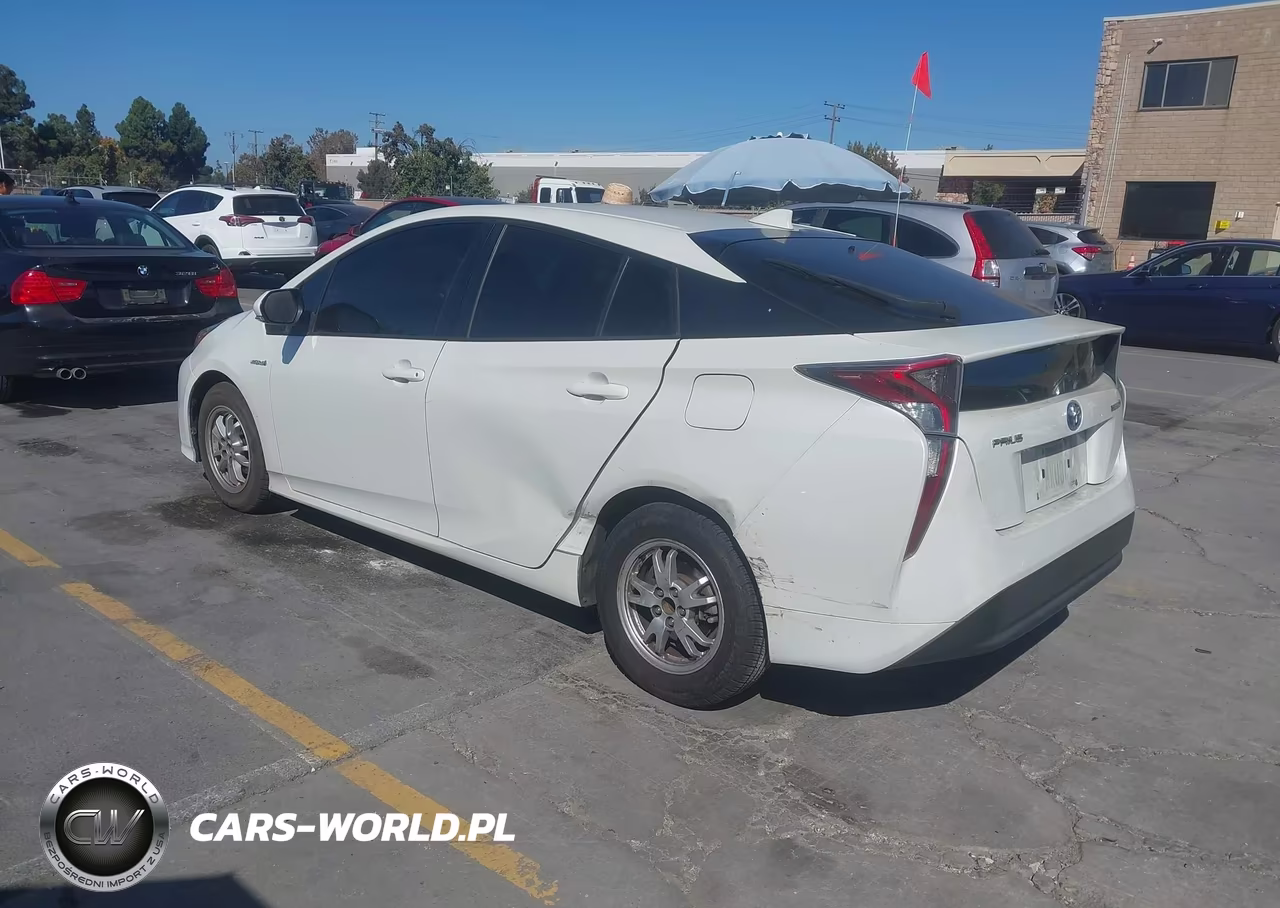 2017 Toyota Prius Two VIN:JTDKBRFU4H3030565 - 3