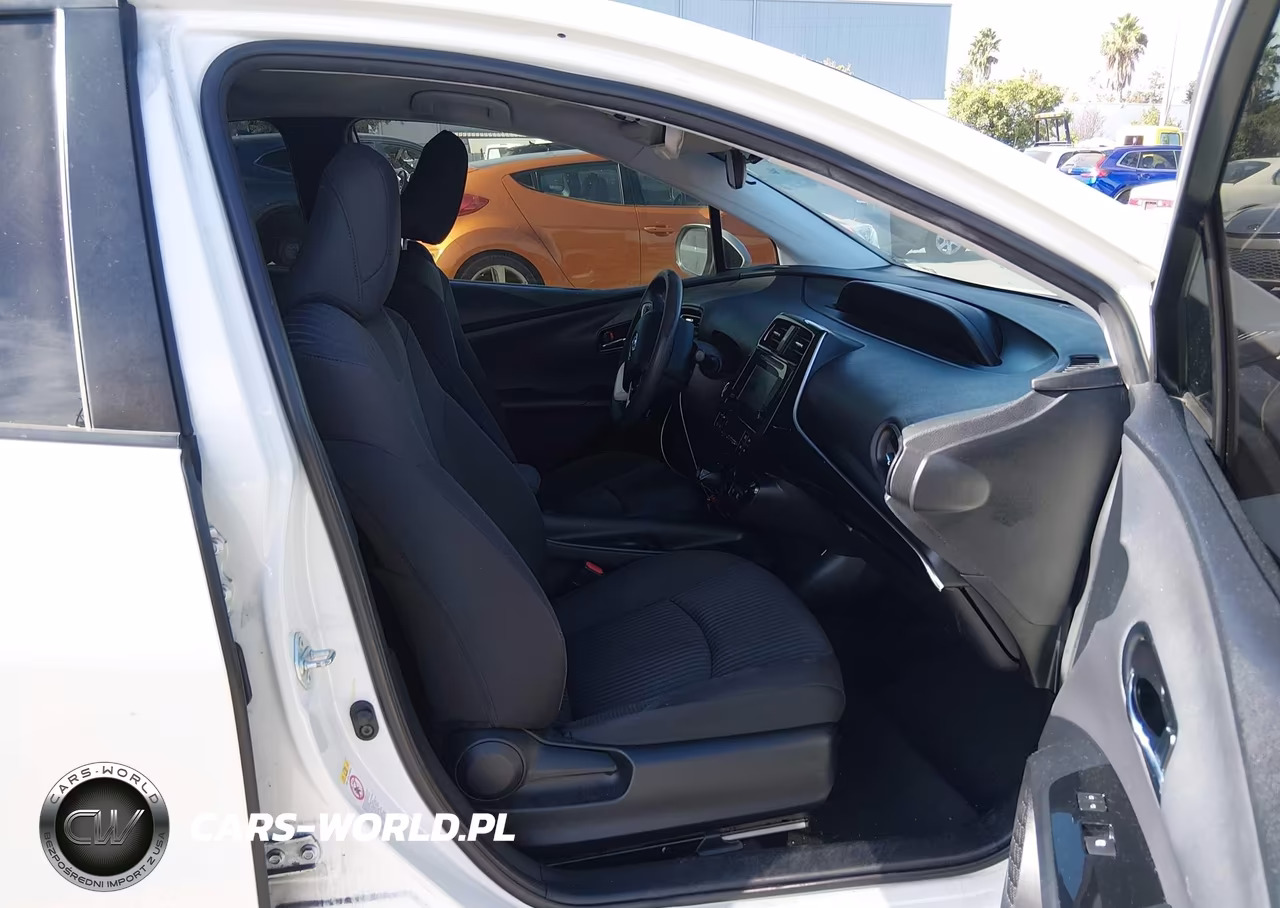 2017 Toyota Prius Two VIN:JTDKBRFU4H3030565 - 5