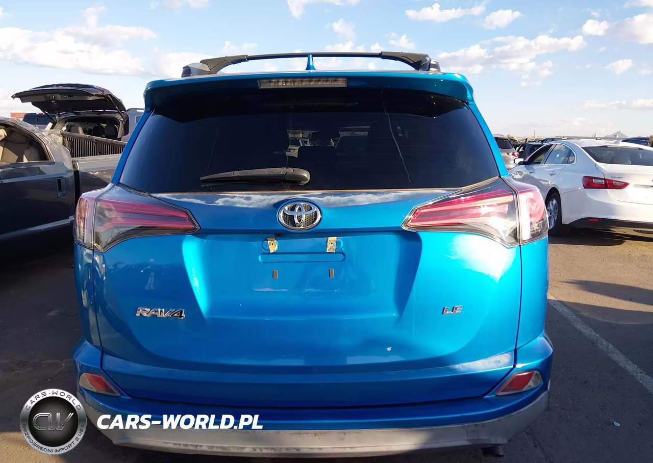 2018 Toyota Rav4 Le VIN:2T3ZFREV2JW456626 - 16