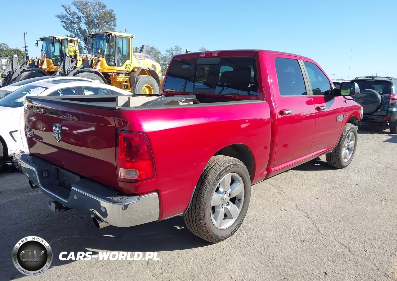 2015 Ram 1500 Big Horn VIN:1C6RR6LM1FS607849 - 4