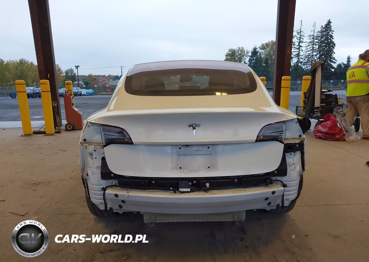 2018 Tesla Model 3 Long Range-Mid Range VIN:5YJ3E1EA4JF047167 - 16