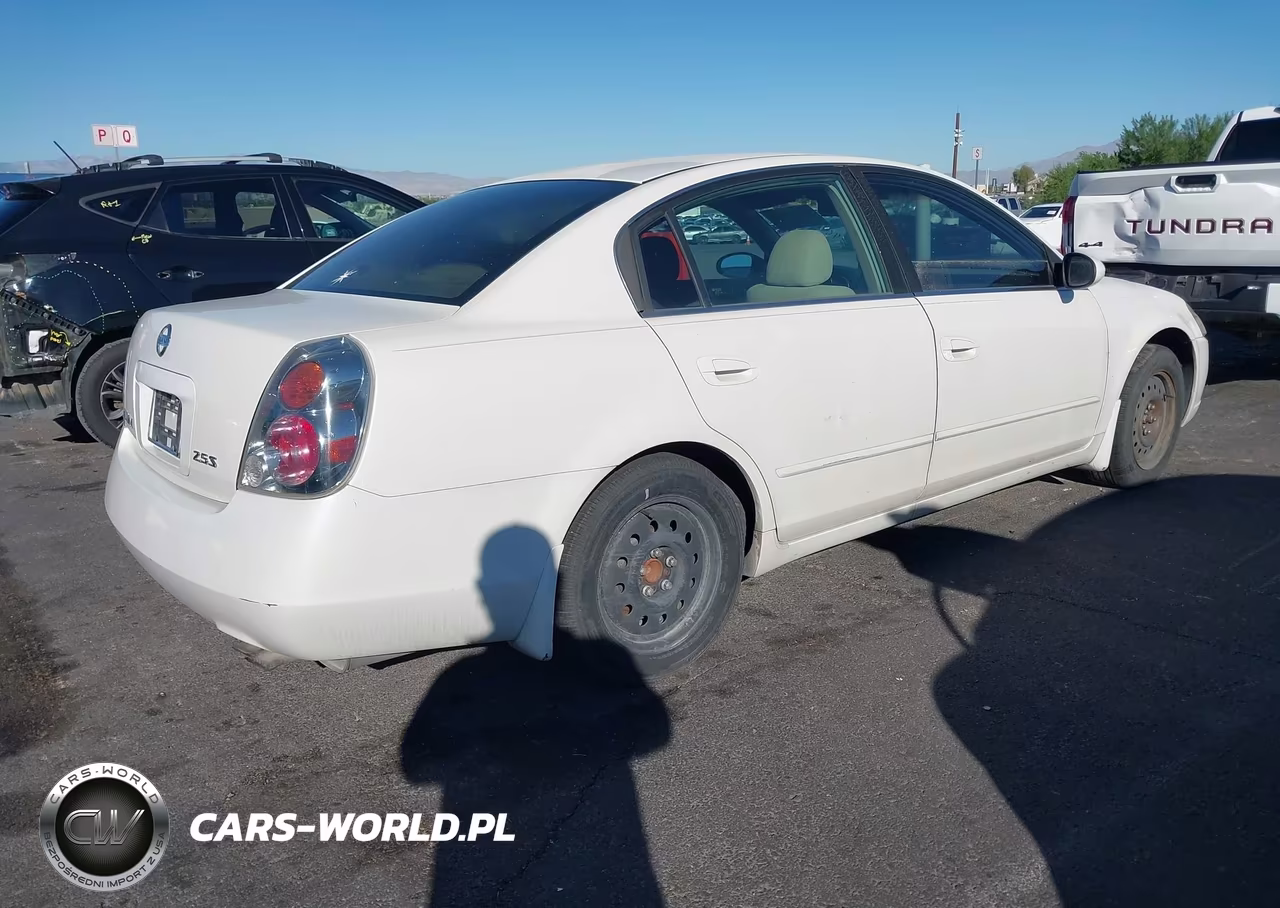 2005 Nissan Altima 2.5 S VIN:1N4AL11DX5C203847 - 4