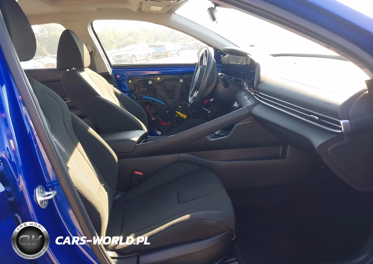 2025 Hyundai Elantra Sel Convenience VIN:KMHLS4DG2SU870507 - 5