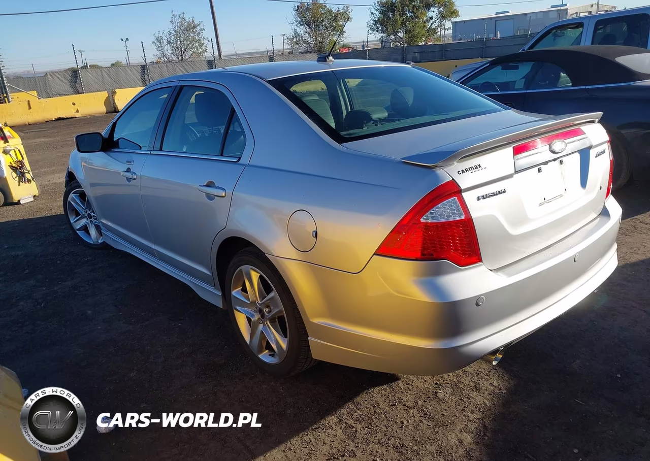 2011 Ford Fusion Sport VIN:3FAHP0KC9BR256796 - 3
