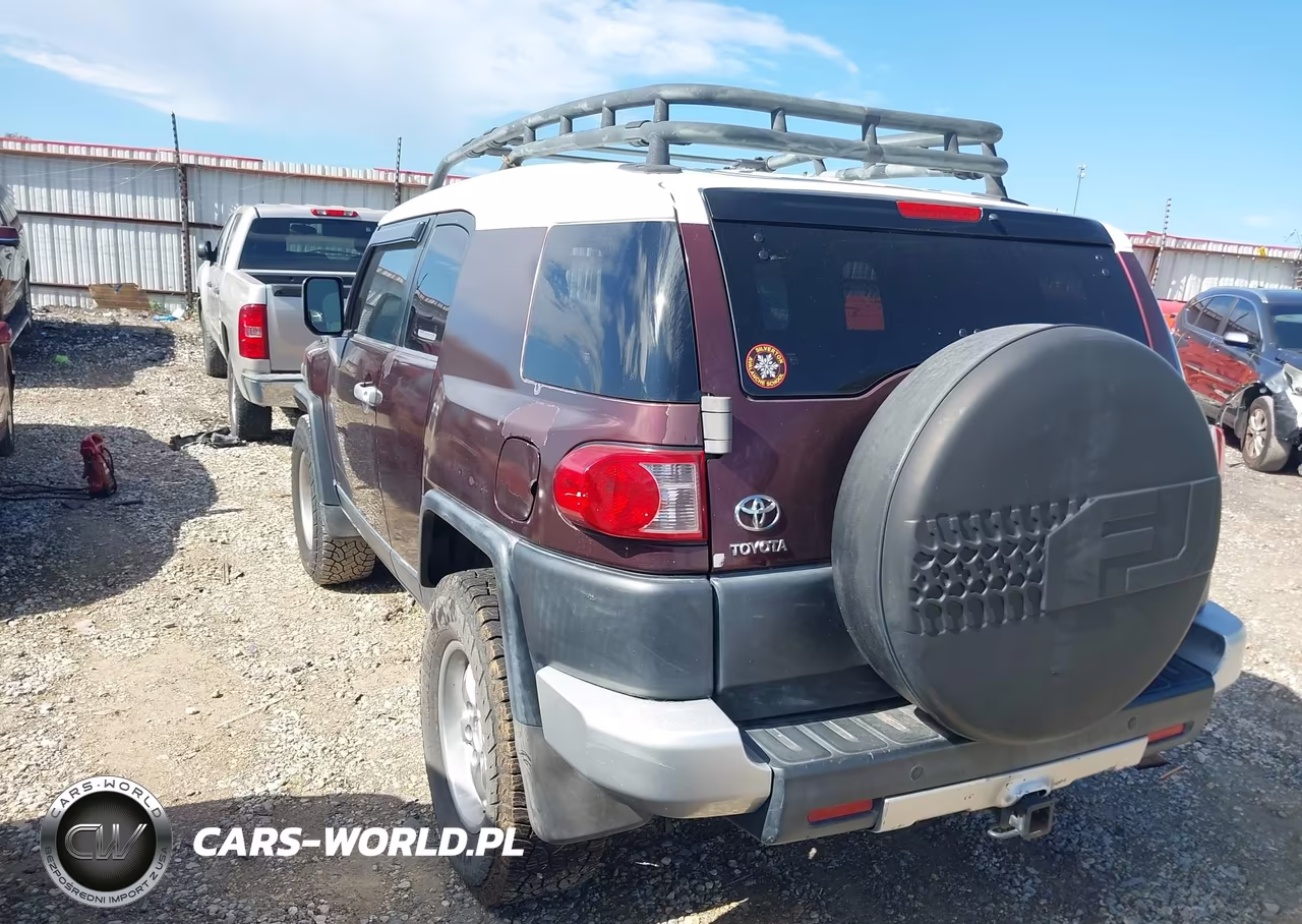 2007 Toyota Fj Cruiser VIN:JTEBU11F370035787 - 3
