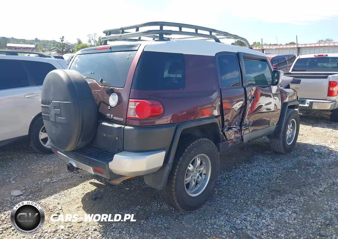 2007 Toyota Fj Cruiser VIN:JTEBU11F370035787 - 4