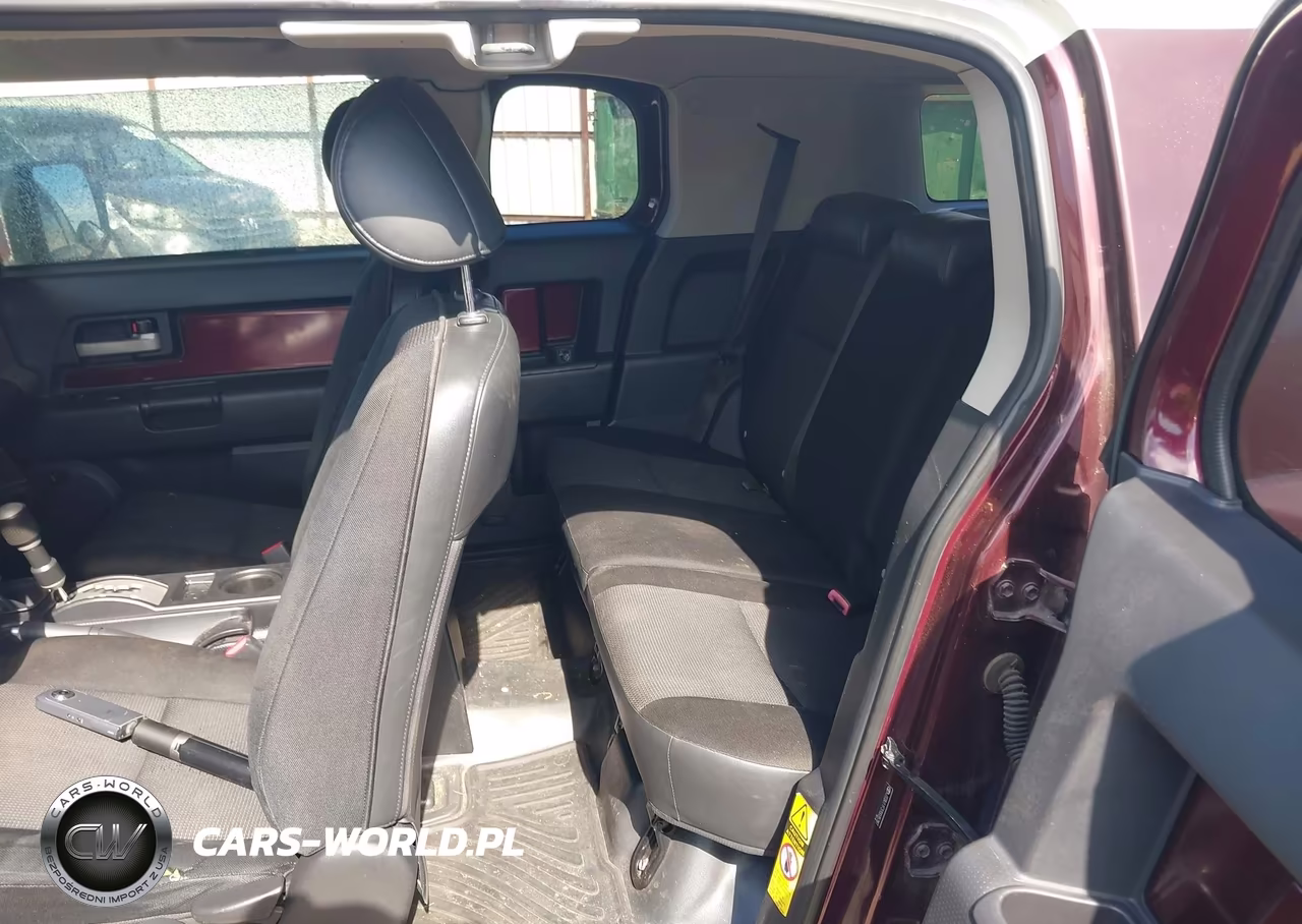 2007 Toyota Fj Cruiser VIN:JTEBU11F370035787 - 8